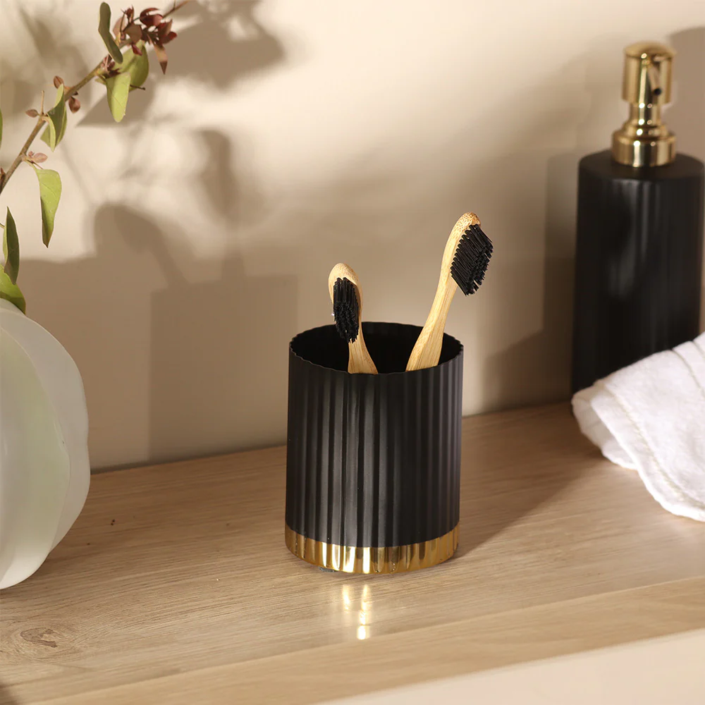 Ribbed Toothbrush Tumbler - Black Gold - Image 3
