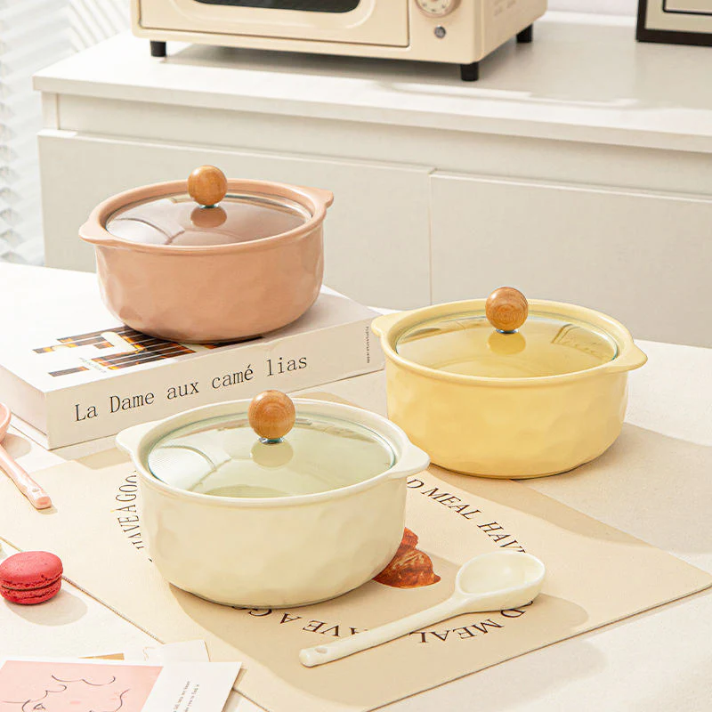 Roja Ceramic Serving Pot with Glass Lid - Pink - Image 4