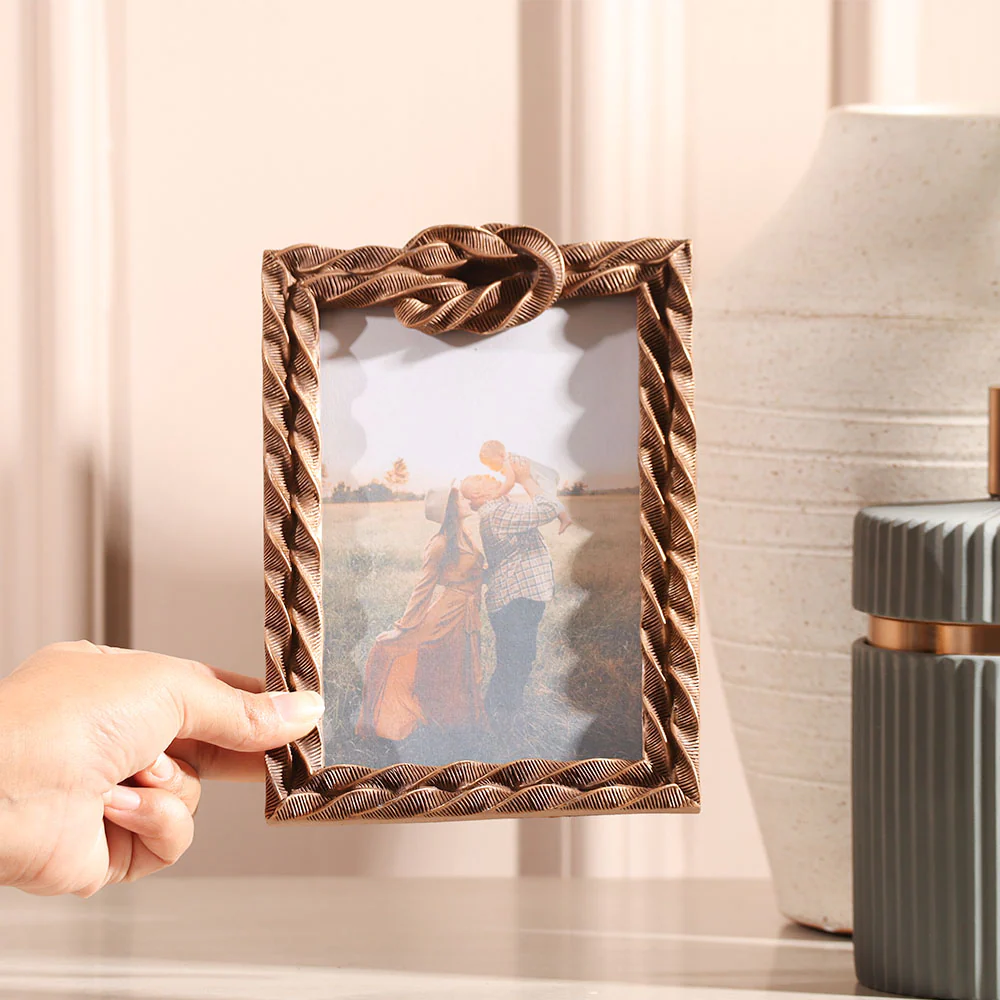 Sailor Knot Photo Frame Medium - Bronze - Image 4