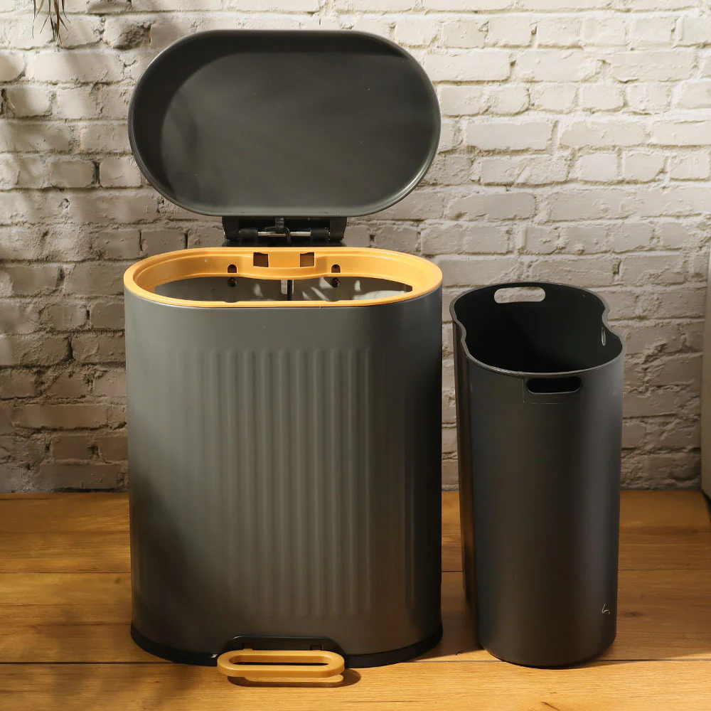 Ovate Pedal Bin 6L - Grey & Gold - Image 2
