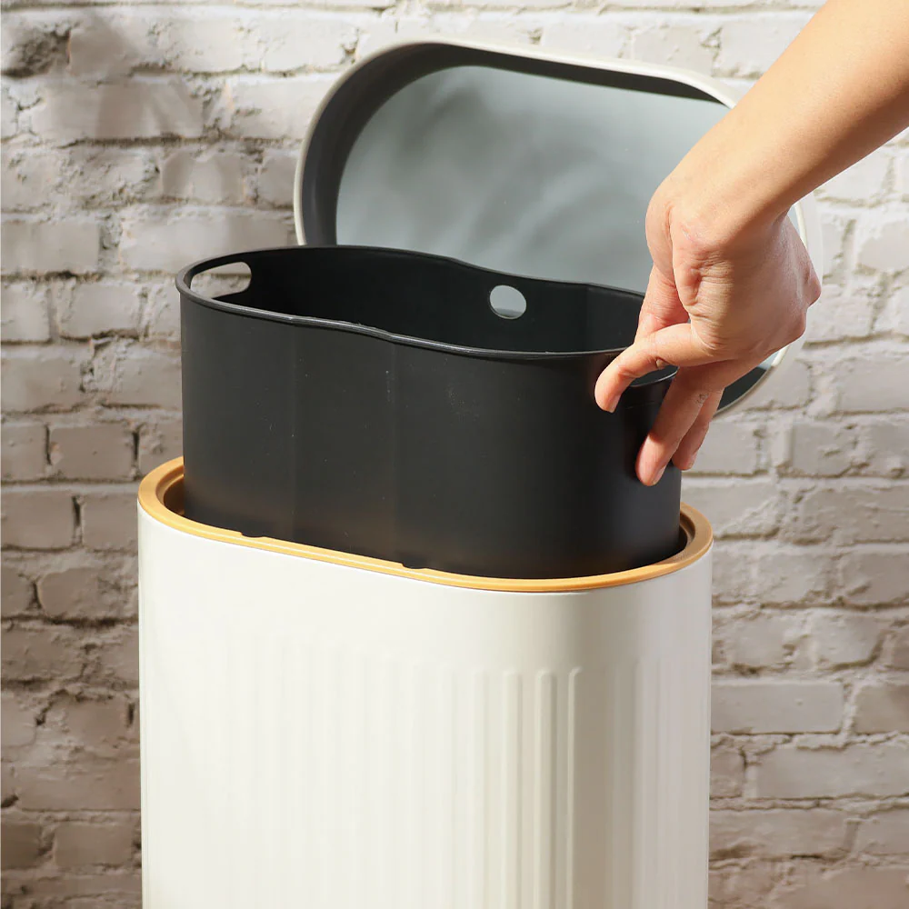 Ovate Pedal Bin 6L - White & Gold - Image 5