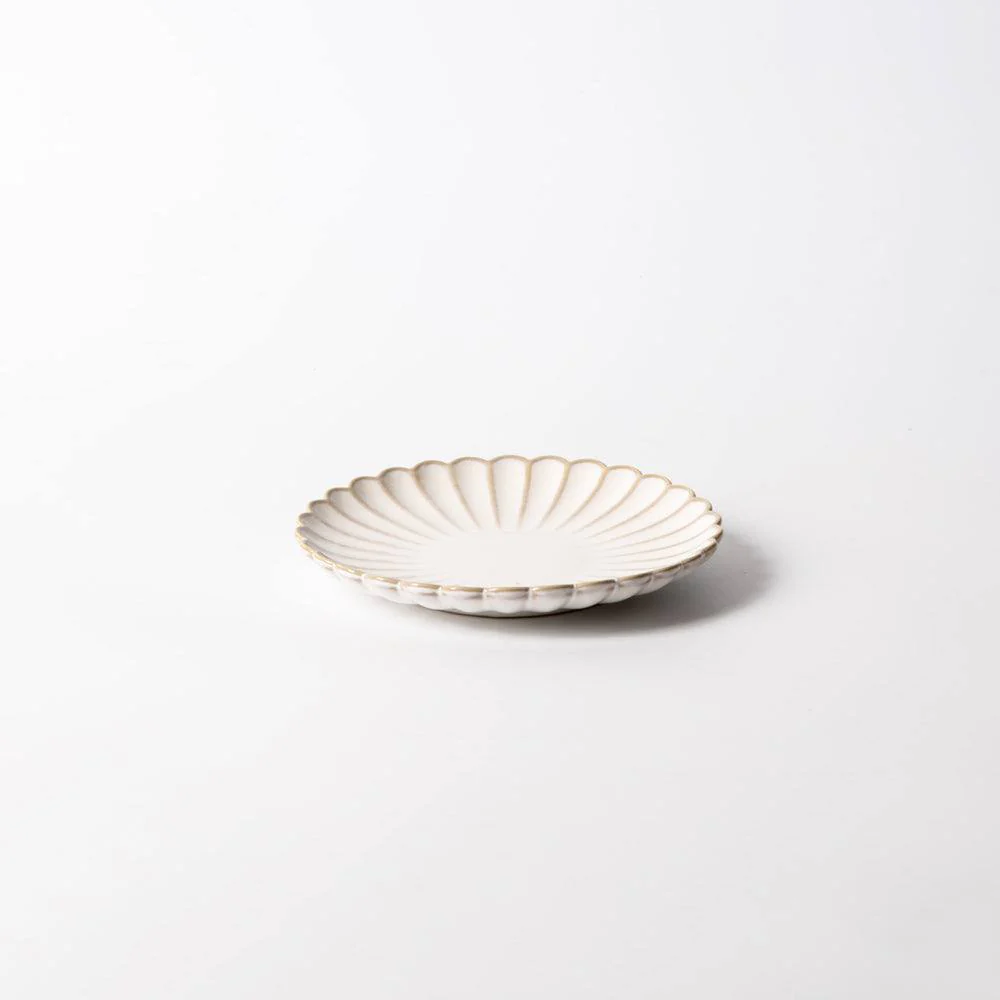Scallop Dessert Plate - Ivory - Image 3