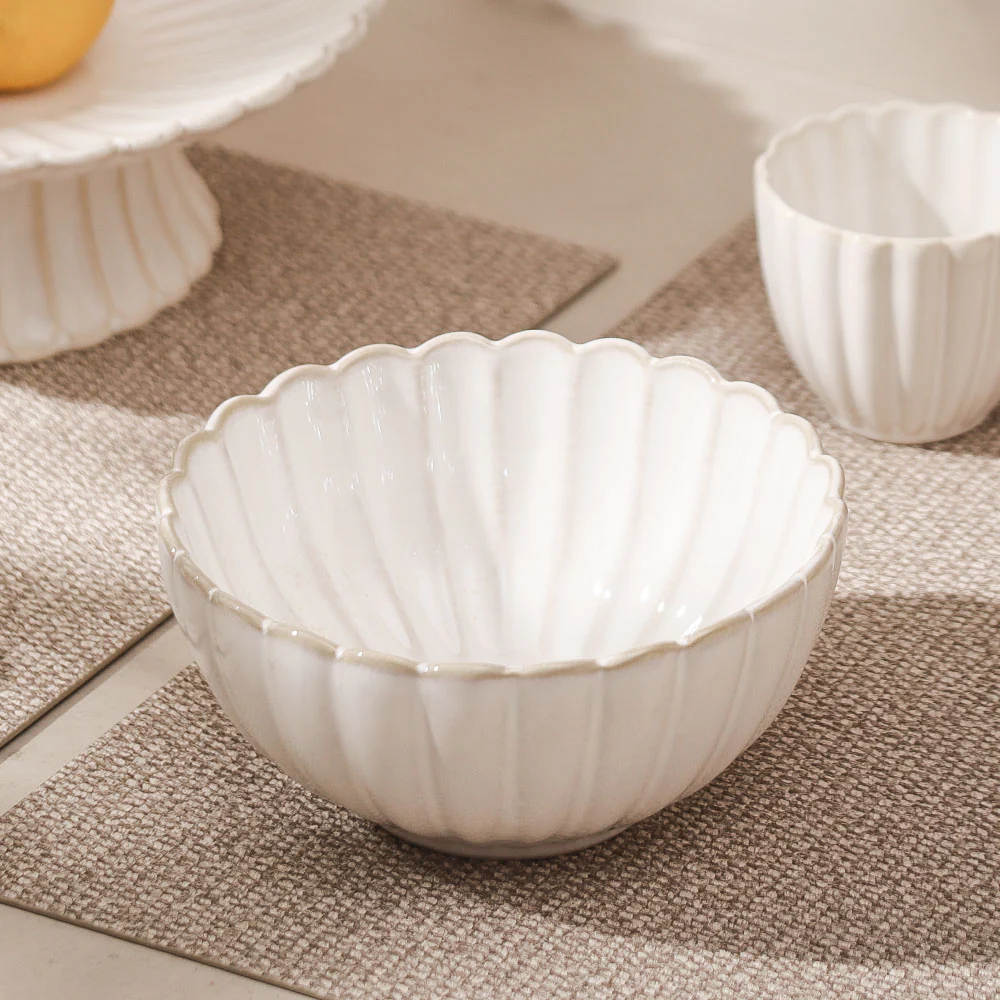 Scallop Medium Bowl - Ivory - Image 2