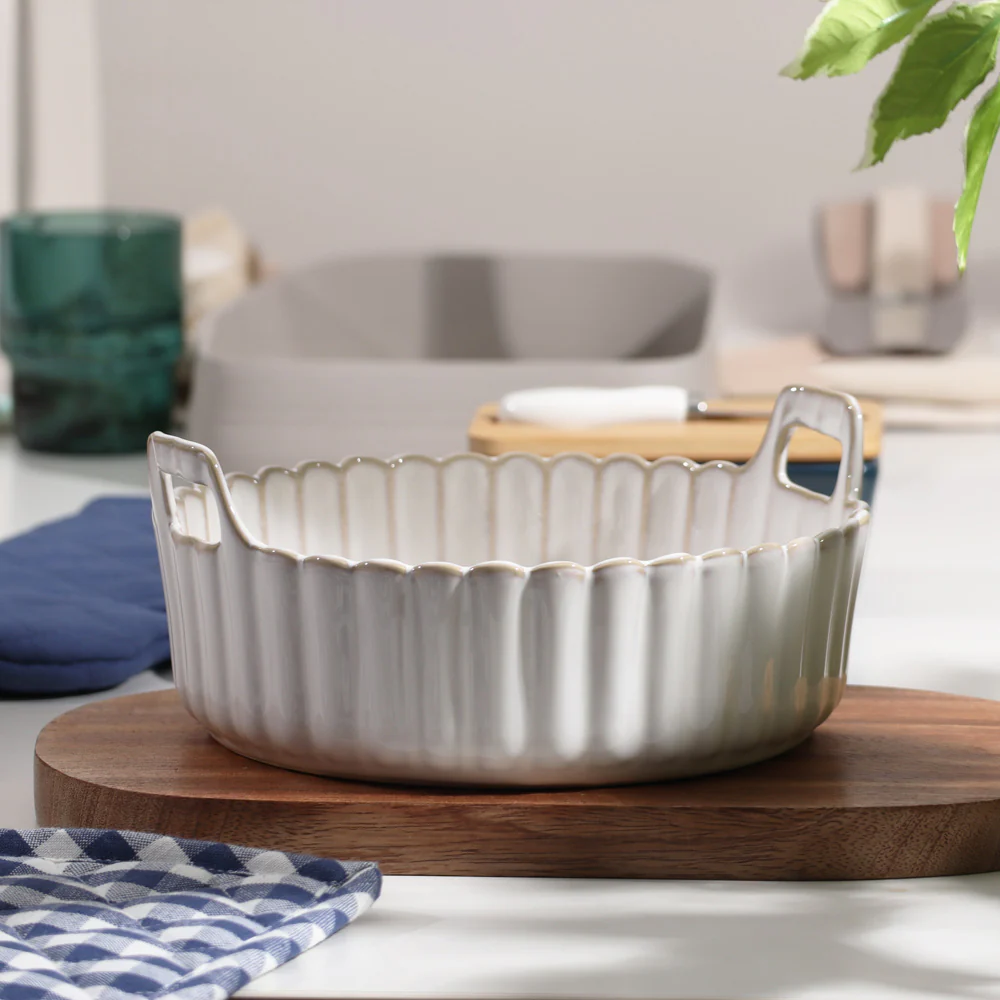 Scallop Round Baking Dish - Ivory - Image 8