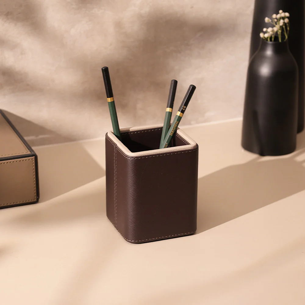 Scribe Pen Holder - Walnut - Image 4