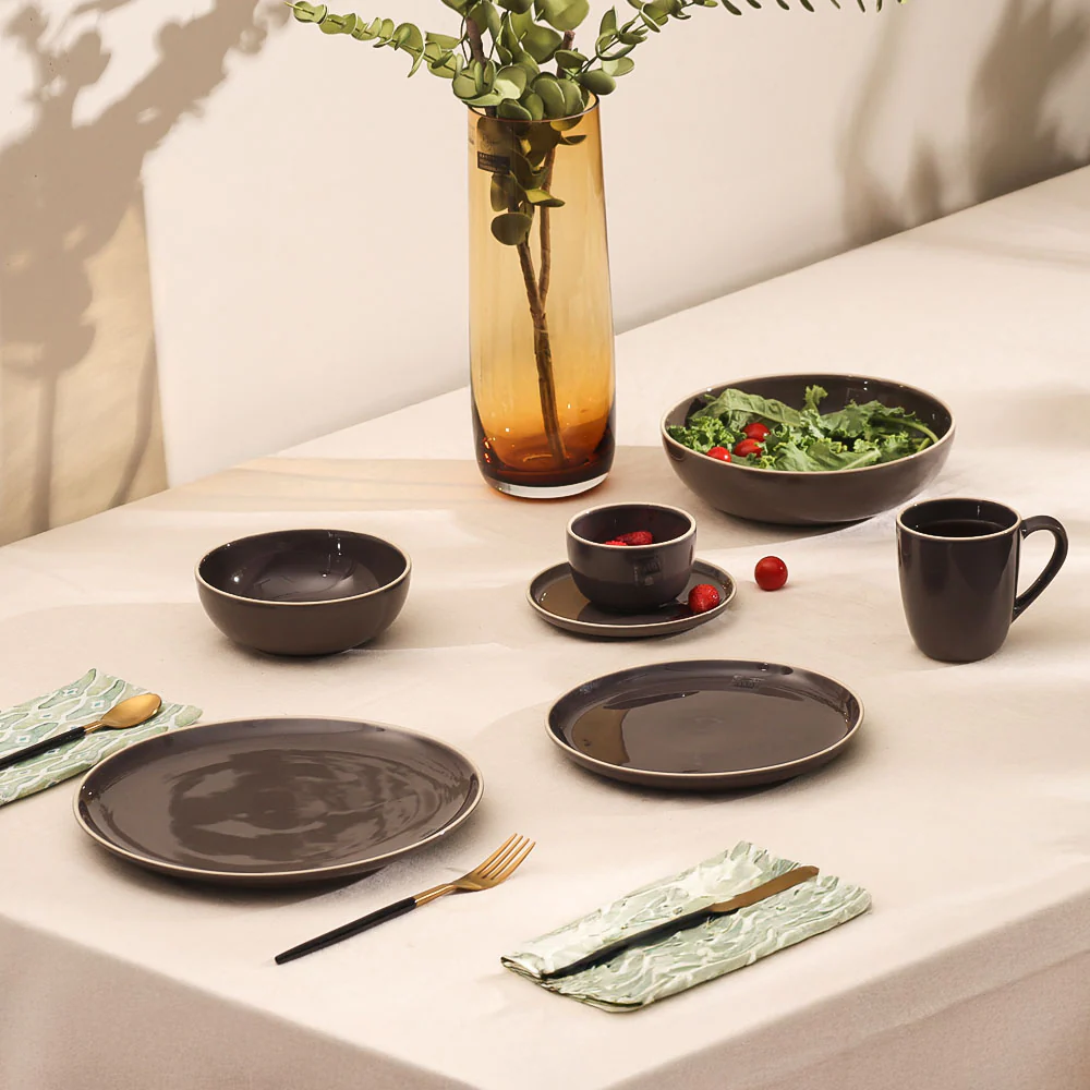Semana Pasta Plate - Caviar - Image 5