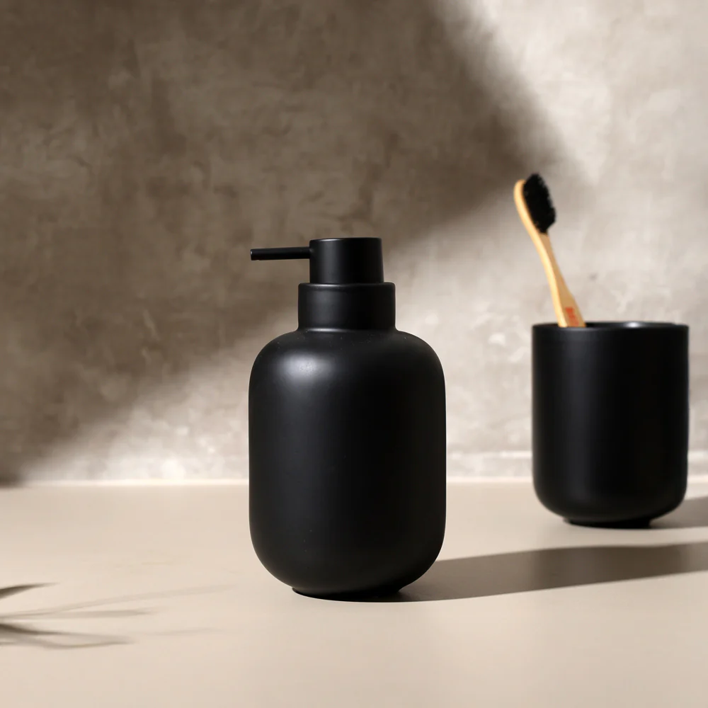 Sensu Soap Dispenser - Black - Image 2