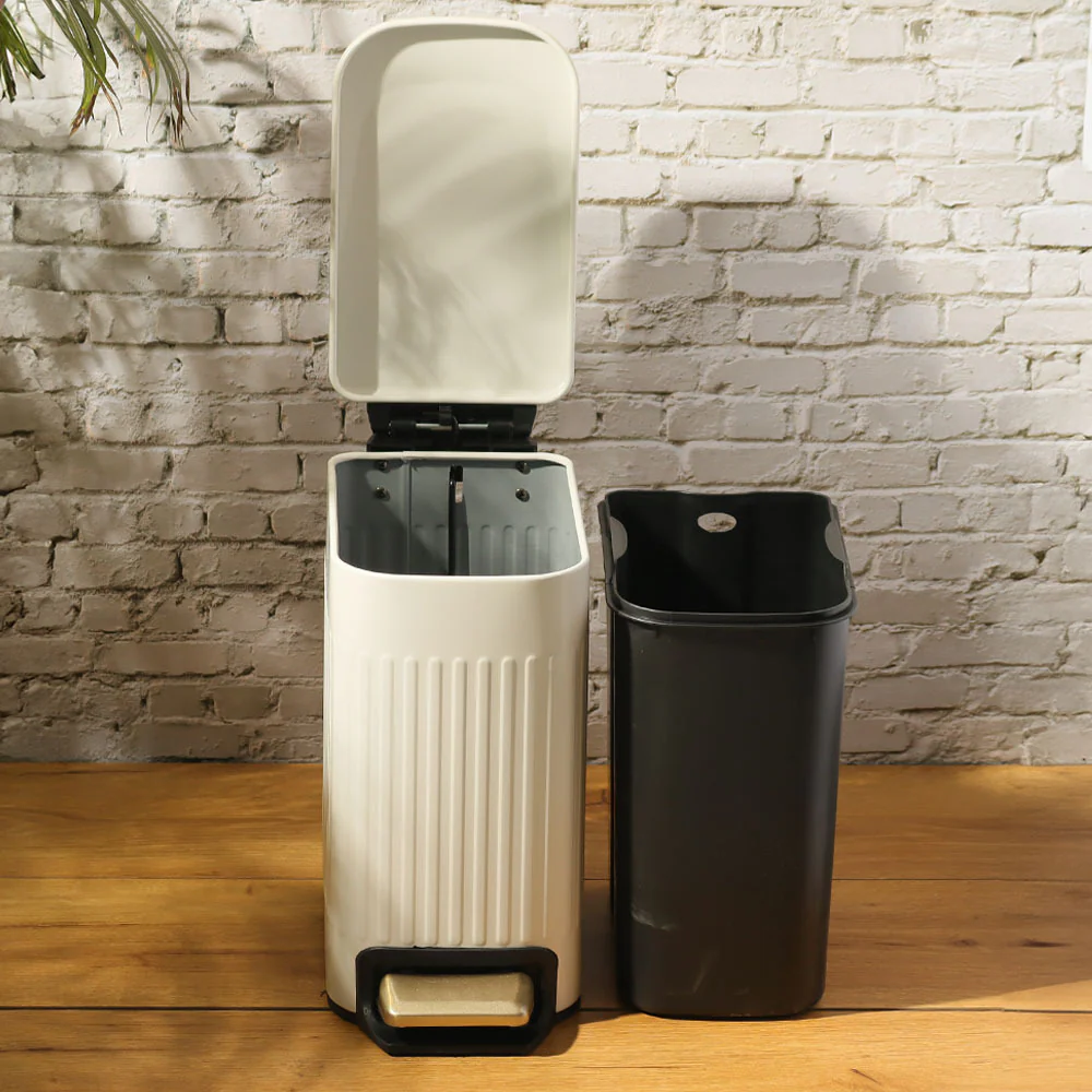 Lines Slim Pedal Bin 6L - White - Image 6