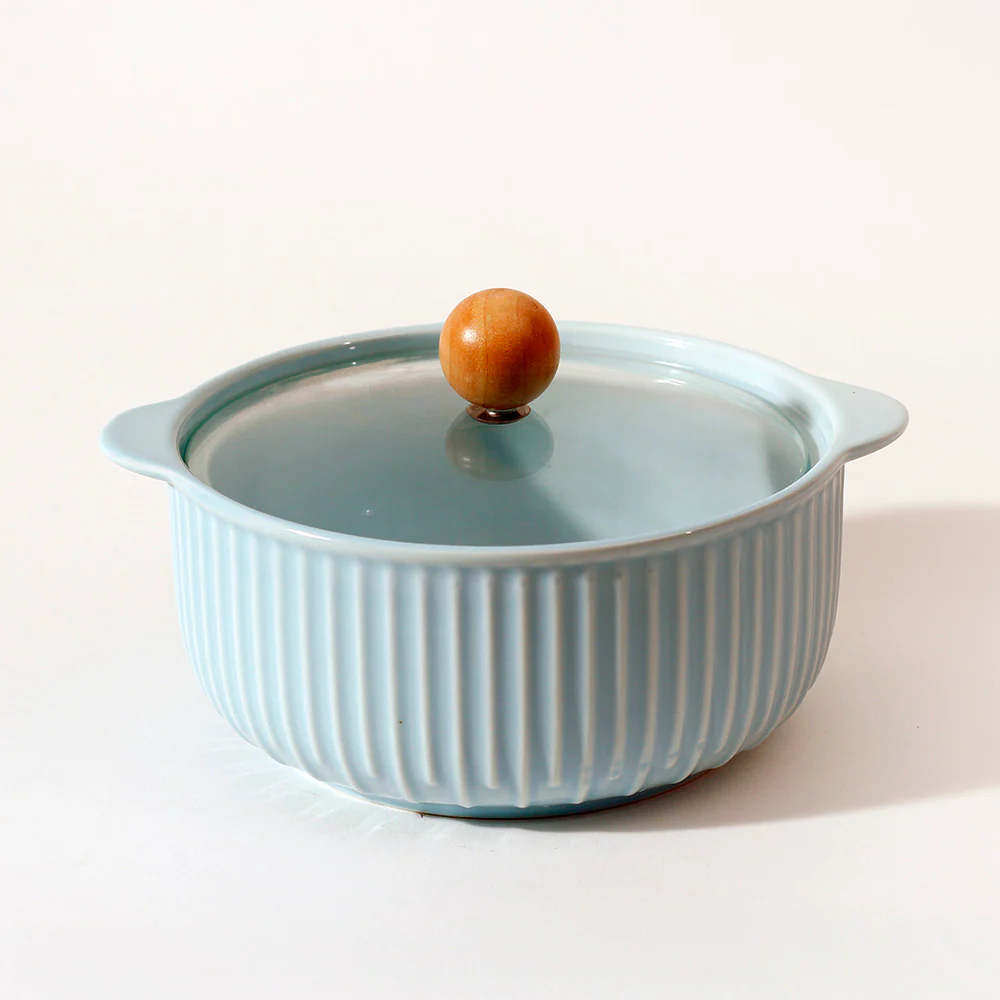 Shire Ceramic Serving Pot with Glass Lid - Sky Blue - Image 3