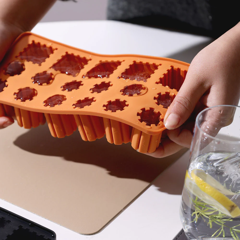 Singles Ice Cube Tray - Apricot - Image 2