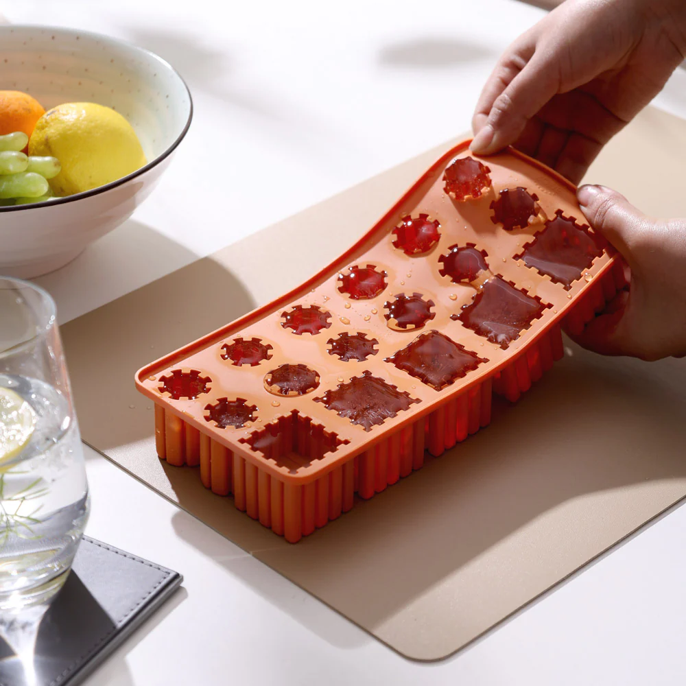 Singles Ice Cube Tray - Apricot - Image 3