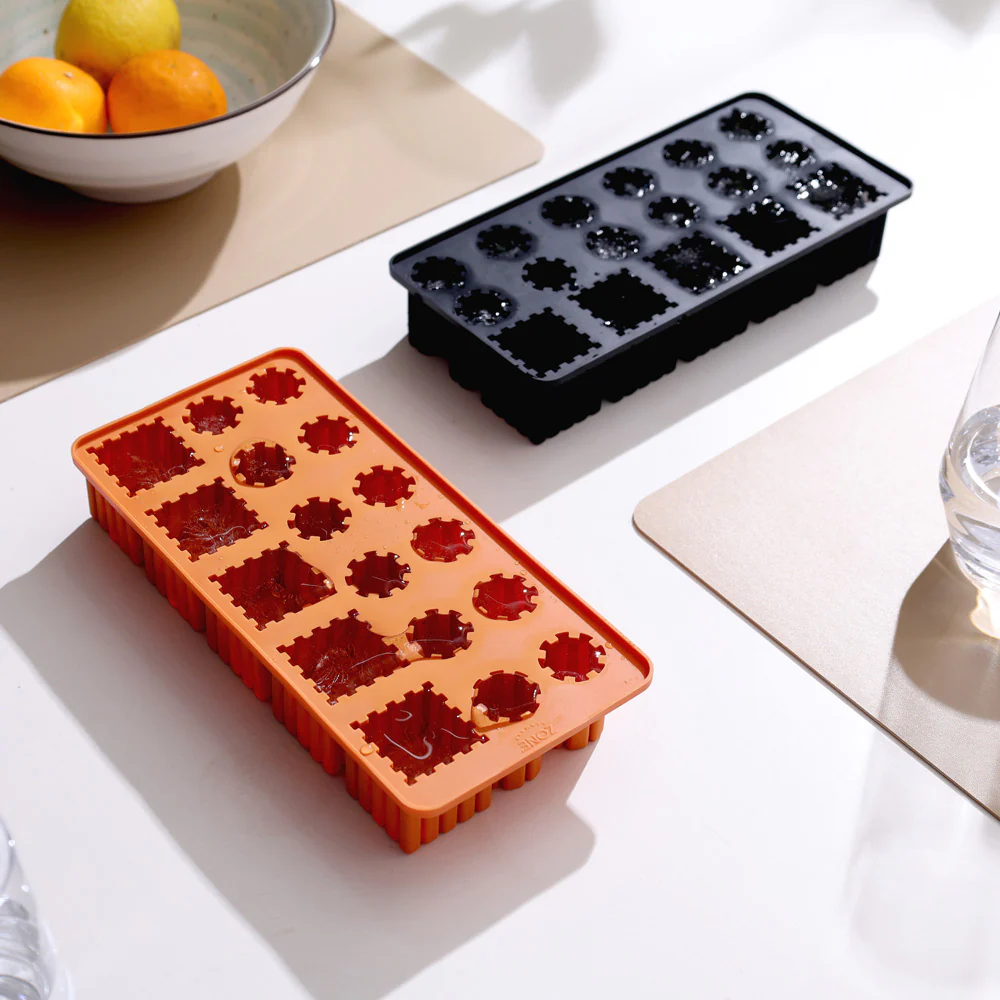Singles Ice Cube Tray - Apricot - Image 4