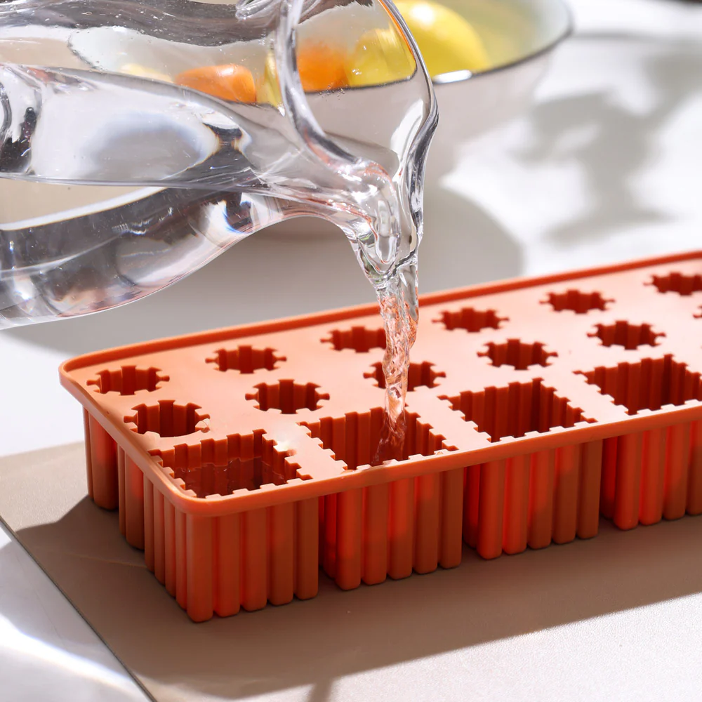 Singles Ice Cube Tray - Apricot - Image 5