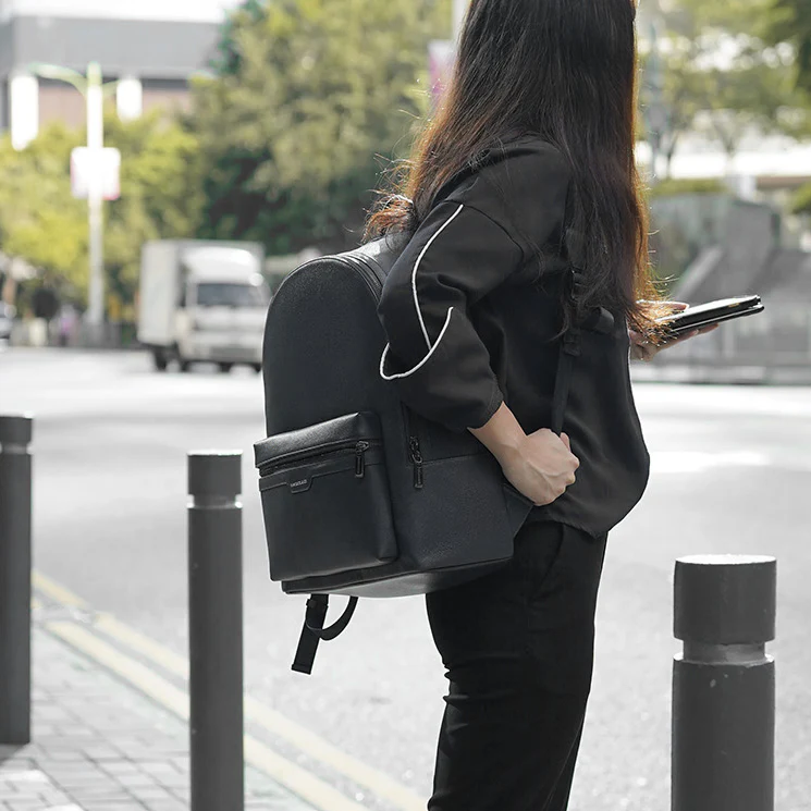 Skyler Trendsetter Backpack Plus 21L - Black - Image 4