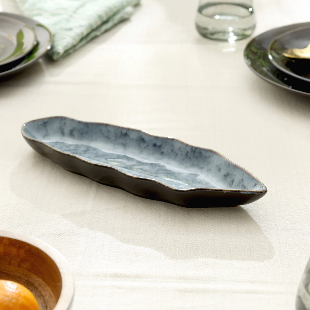Slim Leaf Ceramic Platter - Cool Grey - Image 8