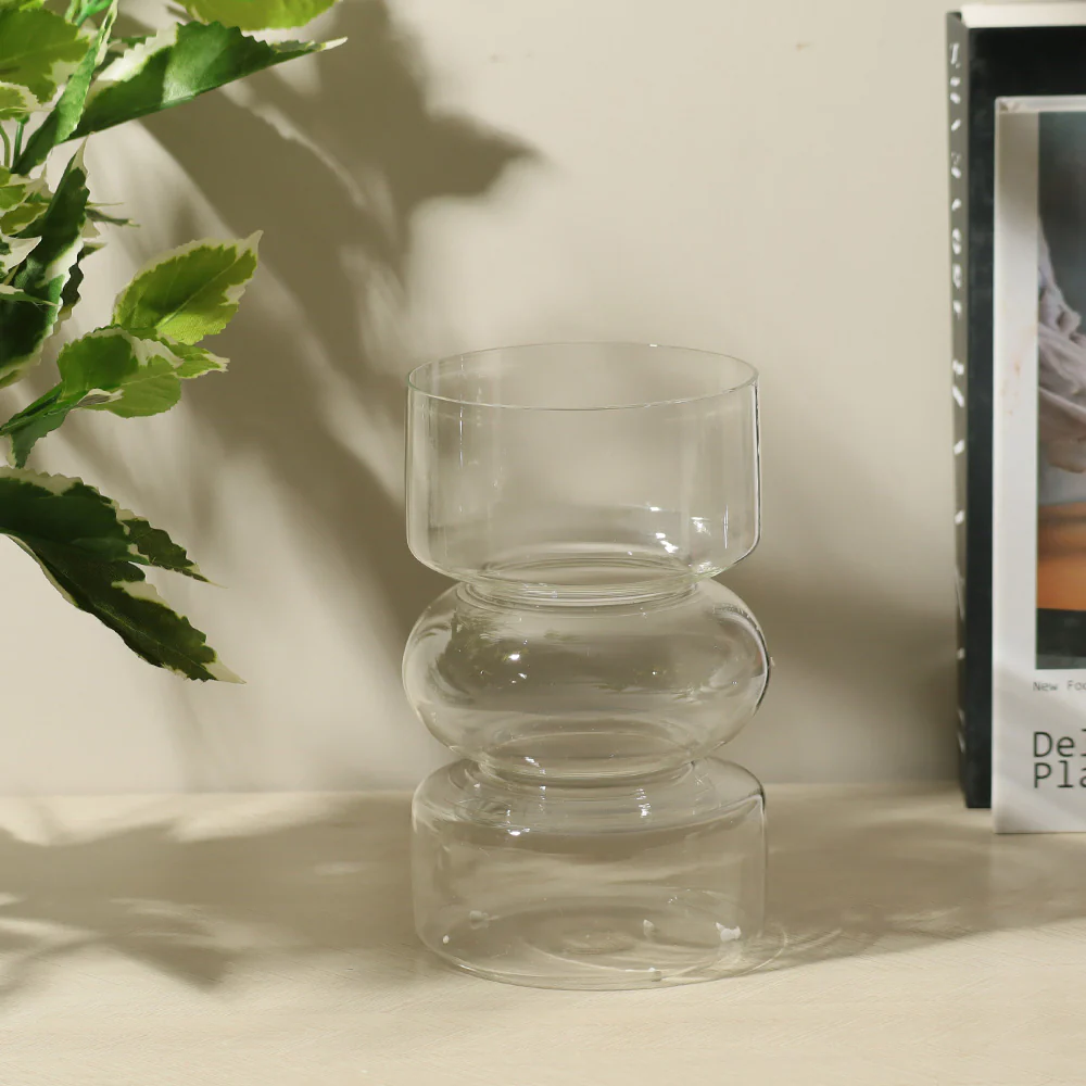 Soli Glass Vase Medium - Clear - Image 4