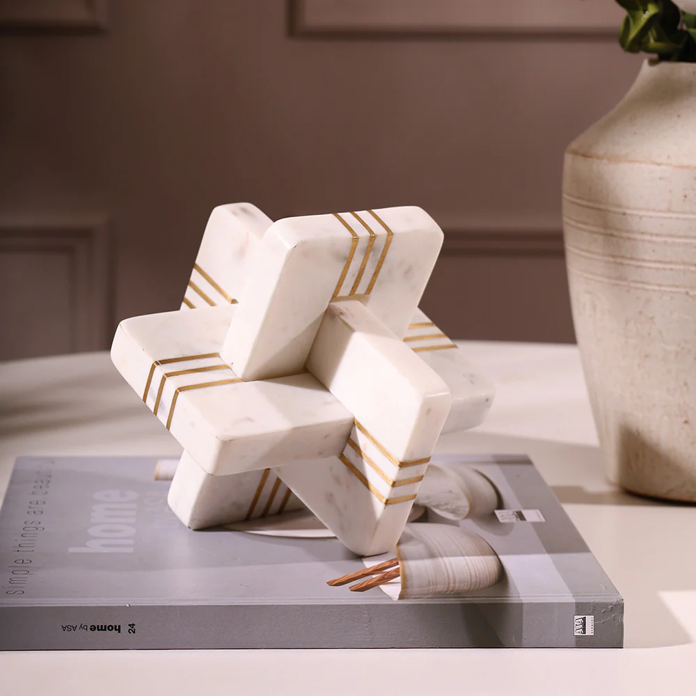 Solomon Knot Marble Accent - White Gold