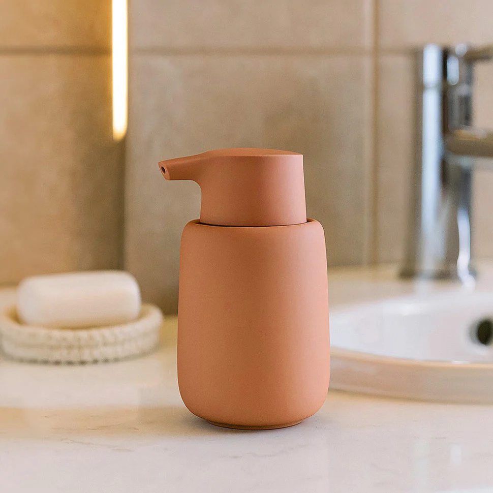 Sono Soap Dispenser - Amber Brown - Image 4