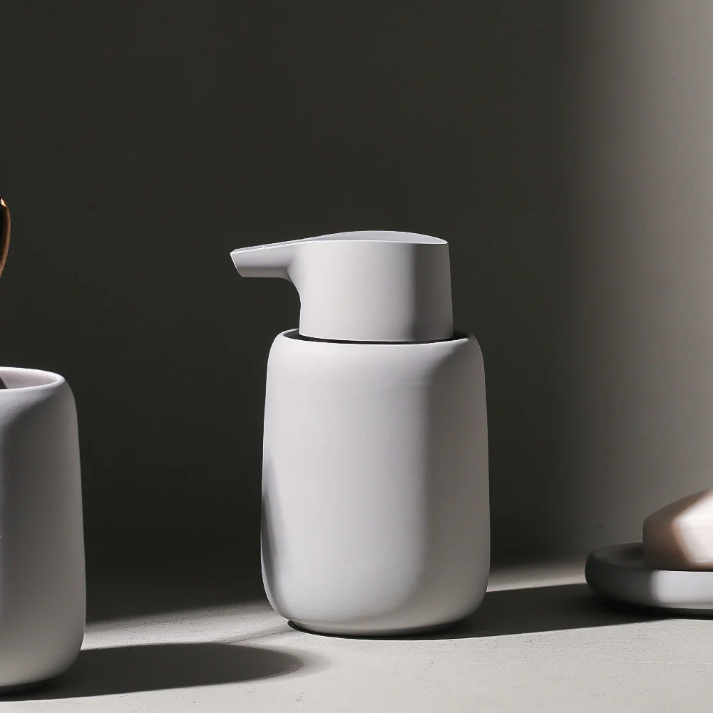 Sono Soap Dispenser - Micro Chip - Image 11