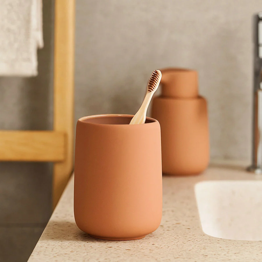 Sono Toothbrush Tumbler - Amber Brown - Image 3