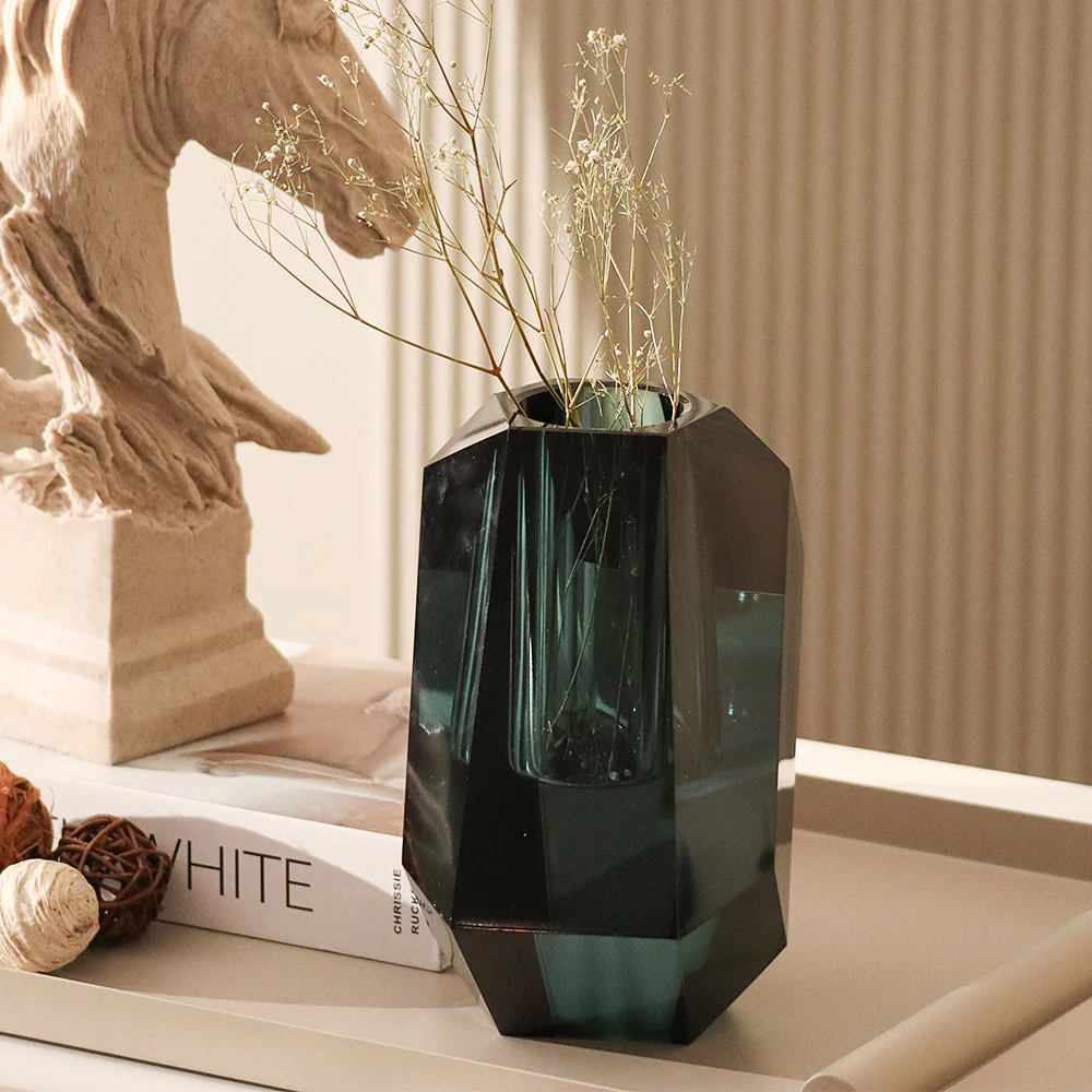 Splendour Crystal Vase - Turquoise - Image 6