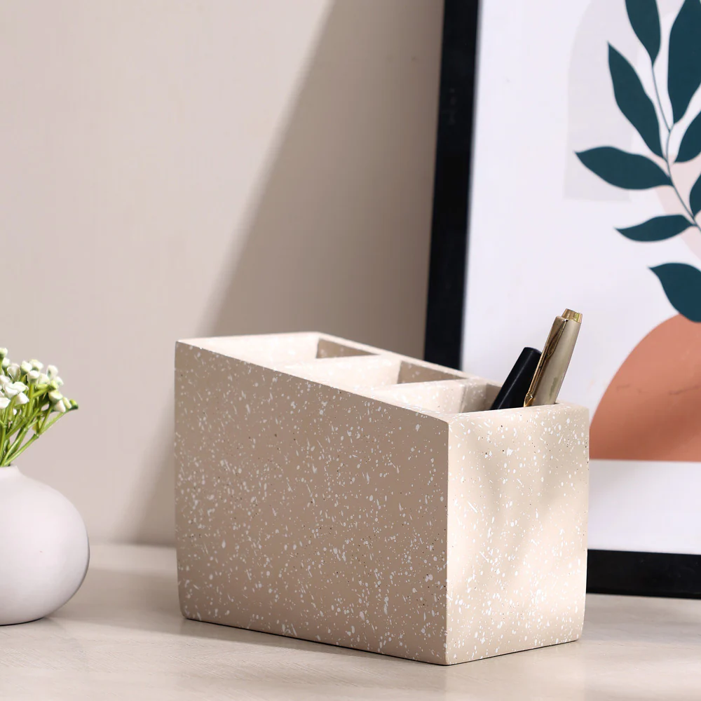 Stora Concrete Cutlery Organiser - Speckled Taupe - Image 3