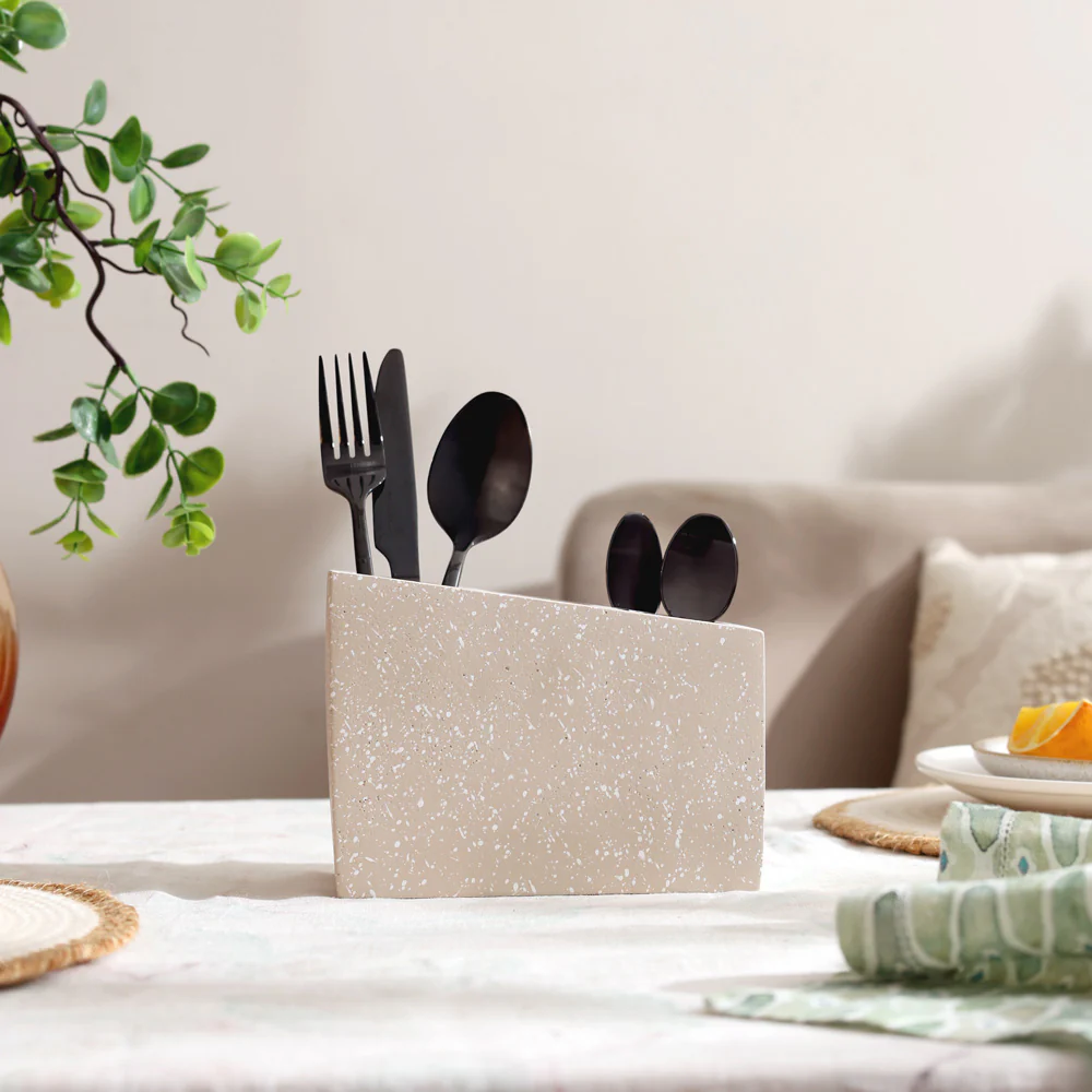 Stora Concrete Cutlery Organiser - Speckled Taupe - Image 4