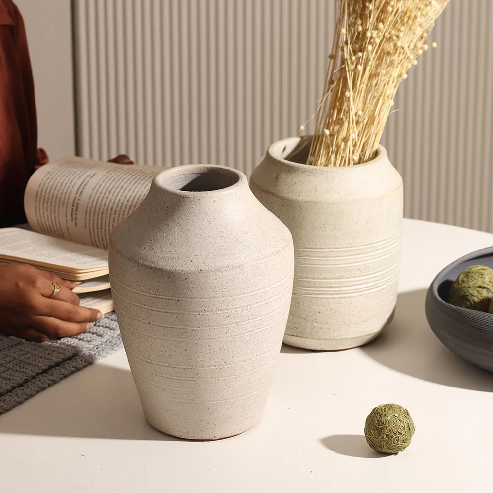 Storme Terracotta Vase Medium - Speckled Grey - Image 4