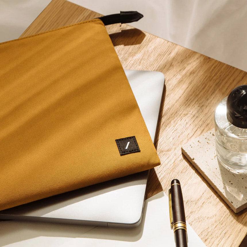 Stow Lite Sleeve for Macbook 14" - Kraft - Image 2