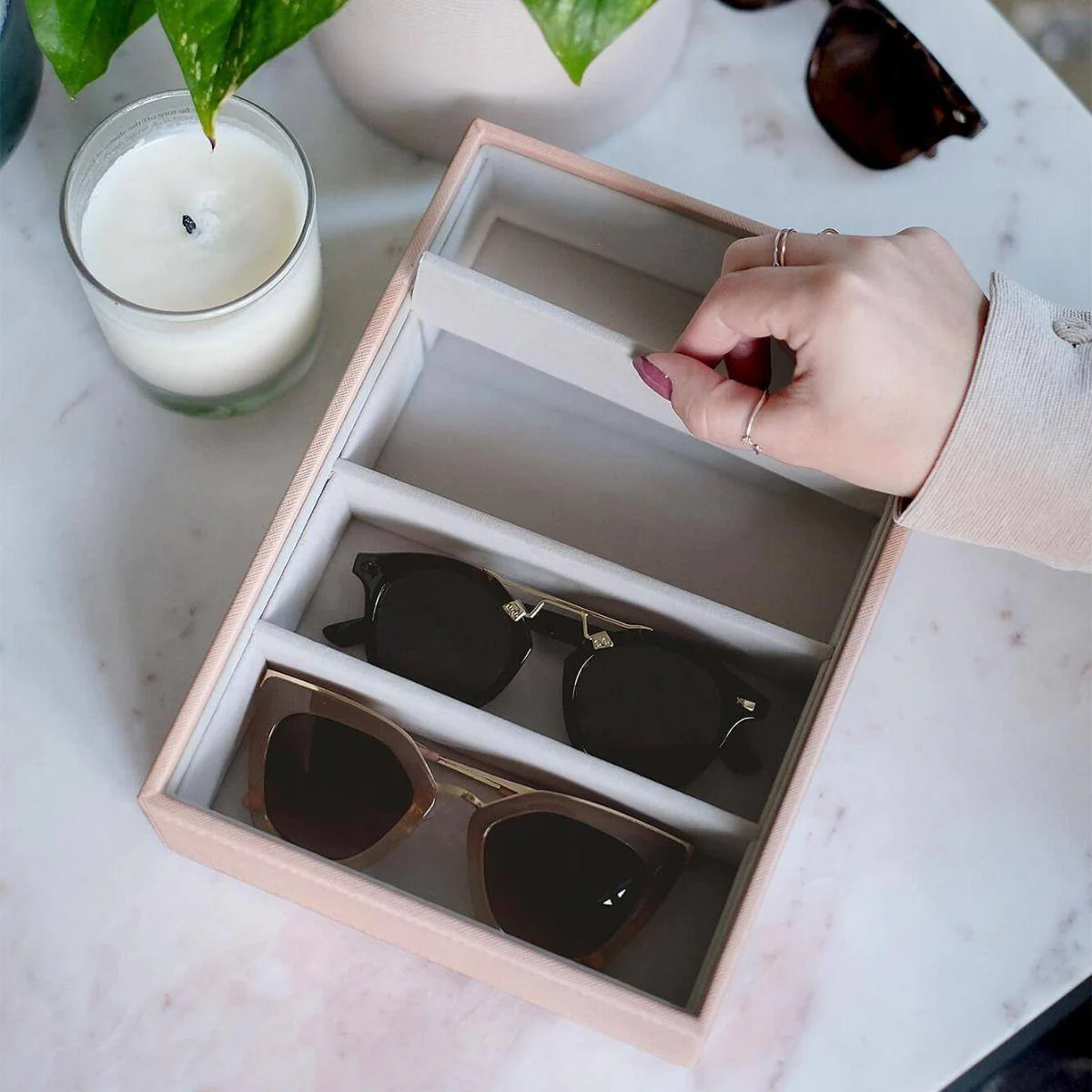 Sunglasses & Accessories Deep Layer Medium - Blush Pink