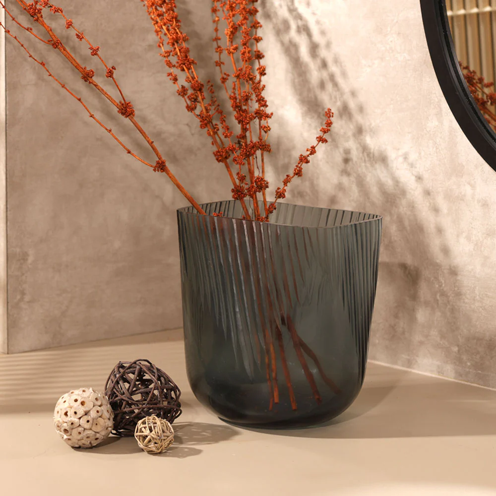 Suona Glass Vase Small - Indigo Blue - Image 4