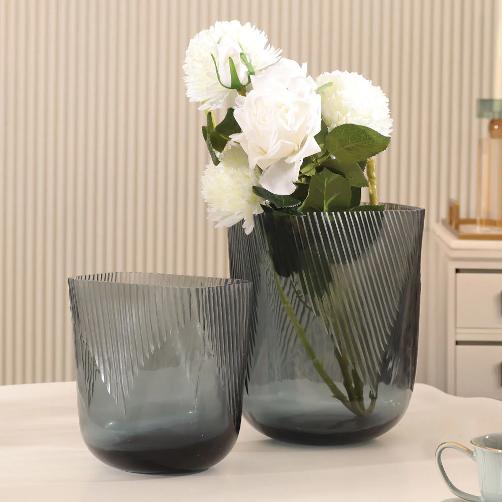 Suona Glass Vase Medium - Indigo Blue - Image 8