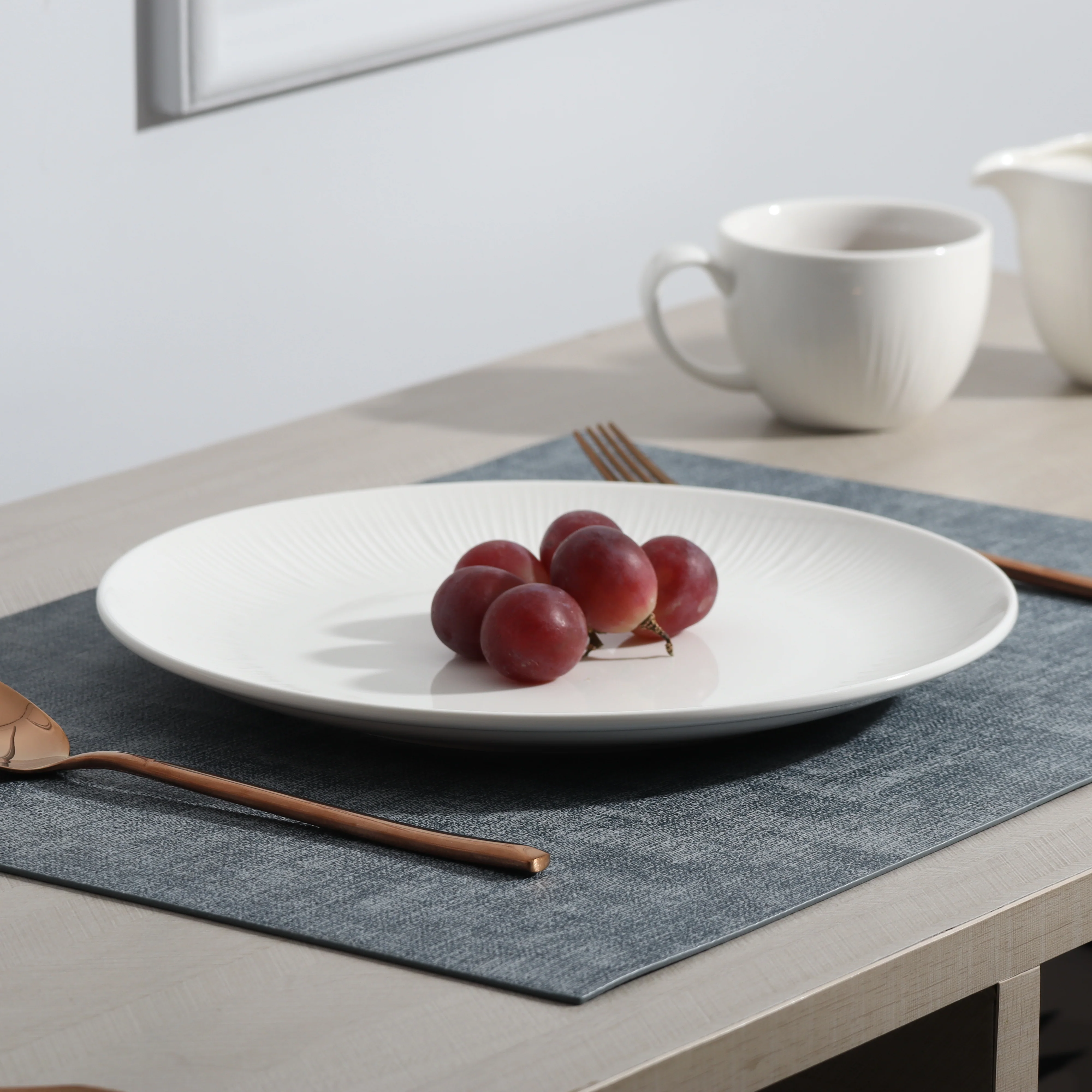 Talia Dinner Plate - Ivory - Image 5