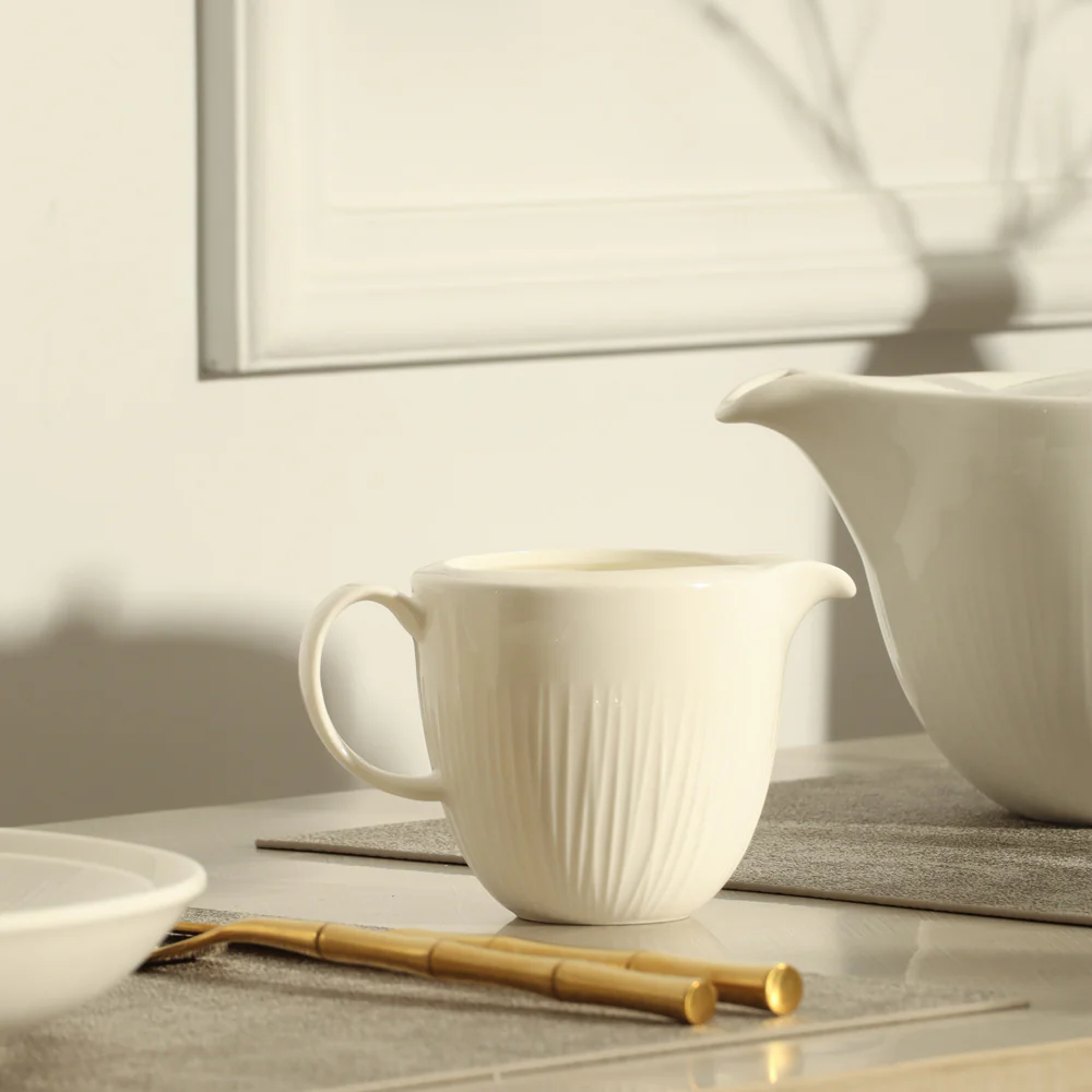 Talia Milk Jug - Ivory - Image 4