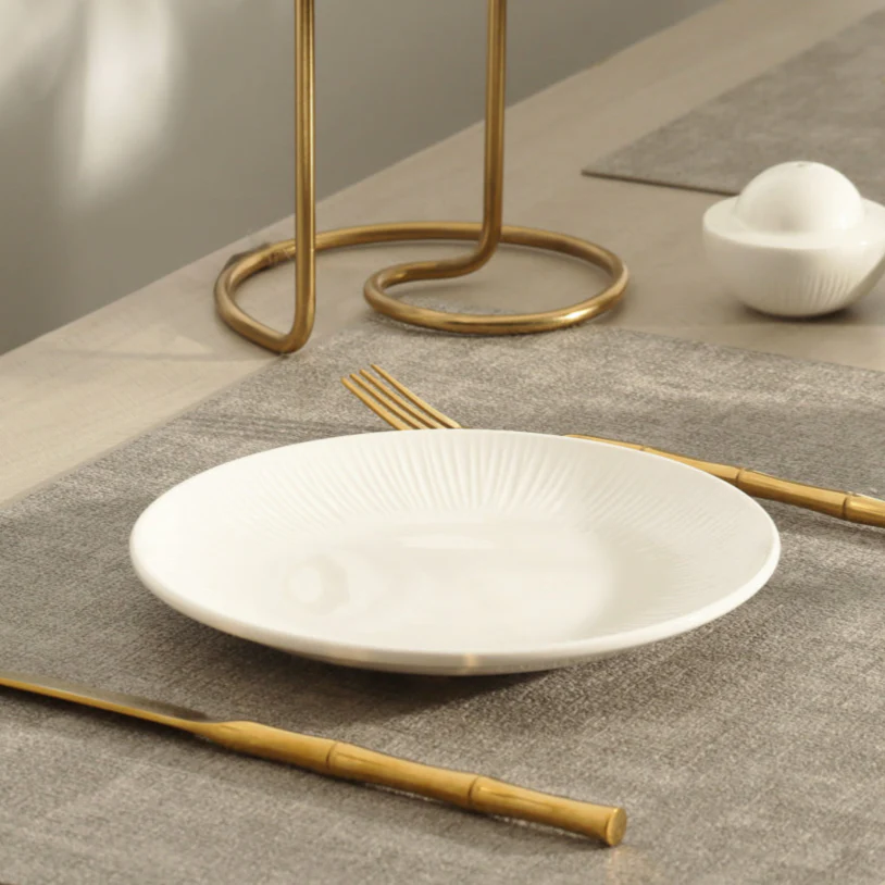 Talia Quarter Plate - Ivory