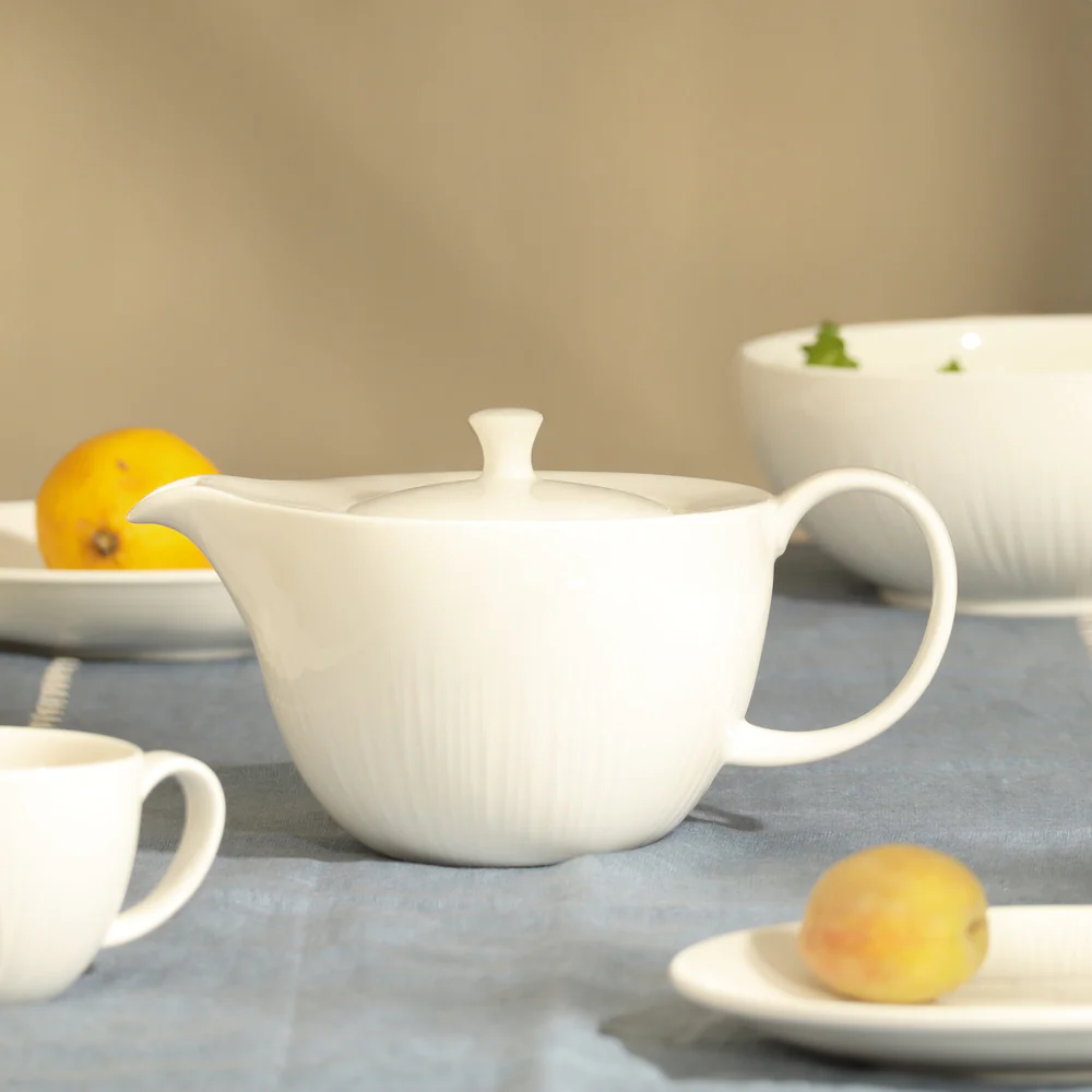 Talia Tea Pot - Ivory - Image 7