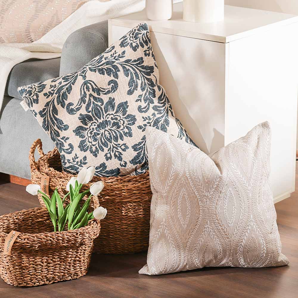 Tapestry Printed Cushion Cover 45x45cm - Blue White - Image 4
