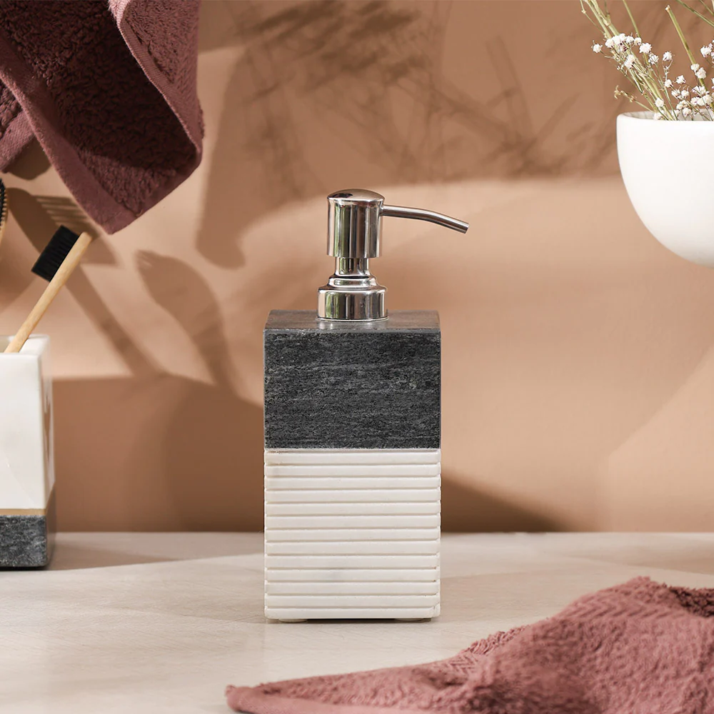 Tazo Marble Soap Dispenser - Black White - Image 2