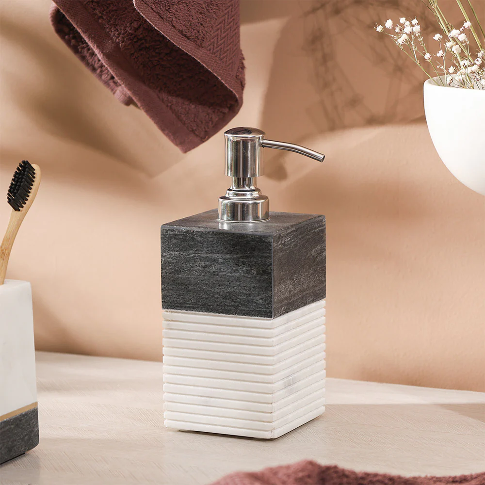 Tazo Marble Soap Dispenser - Black White - Image 3