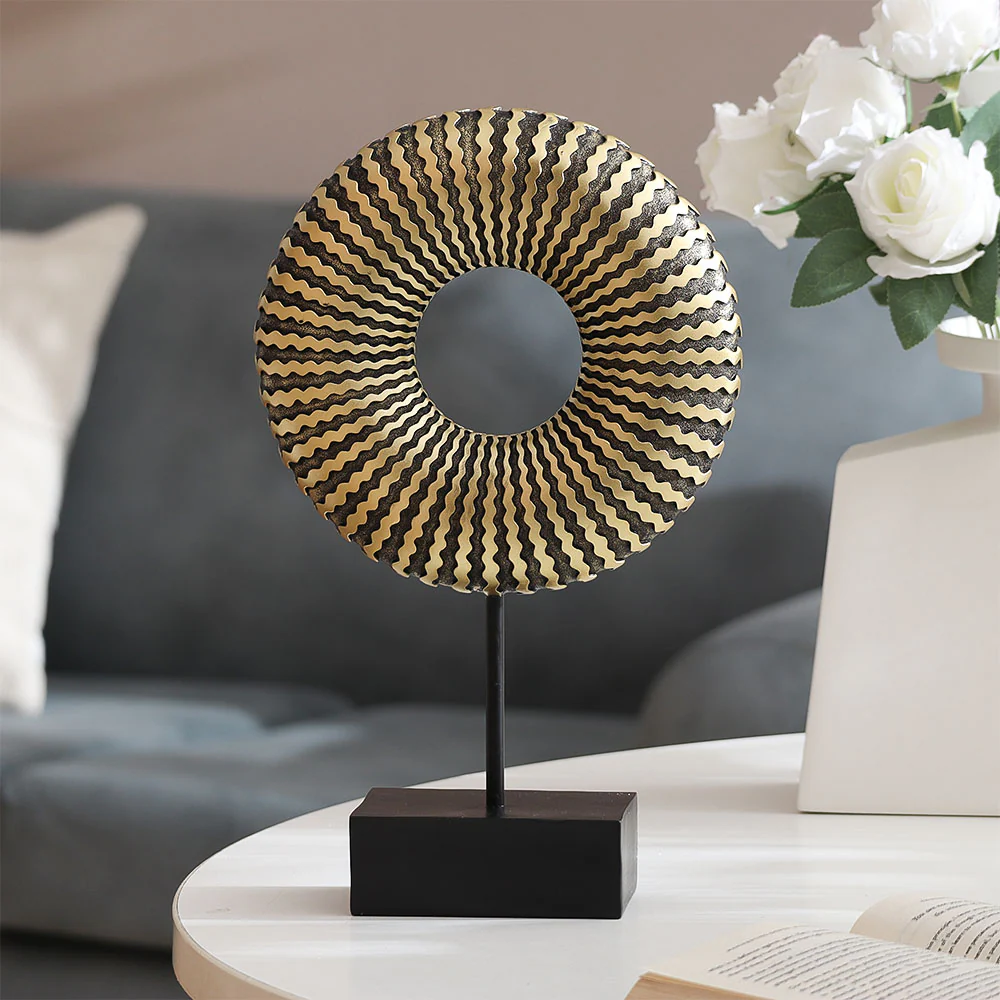 Thresh Decorative Sculpture - Gold & Black - Image 2