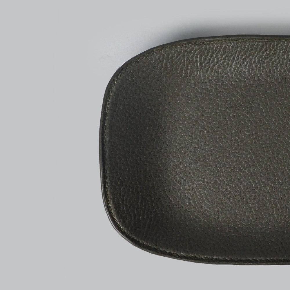 Tokyo Leather Tray Medium - Olive - Image 7