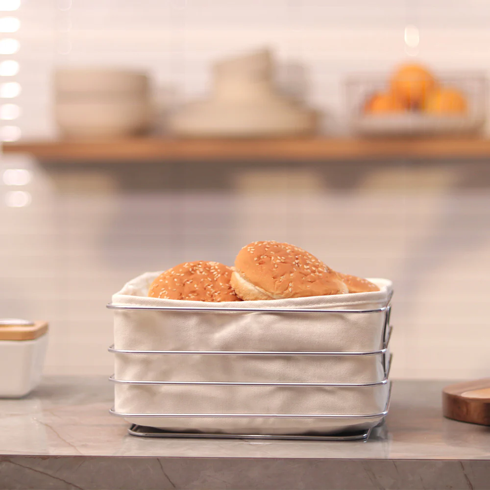 Trace Square Bread Basket with Lining Medium - Silver - Image 4