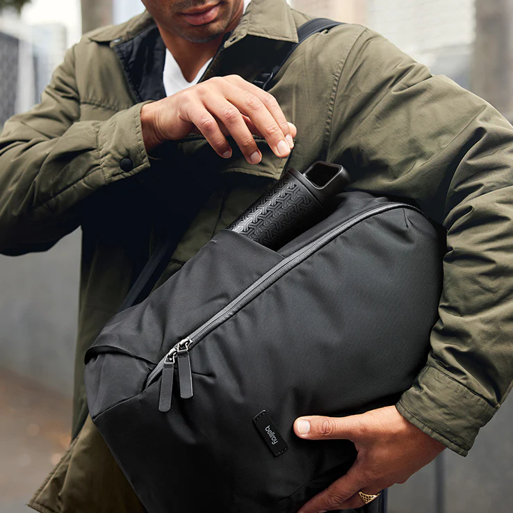 Transit Workpack Second Edition 20L - Black - Image 12