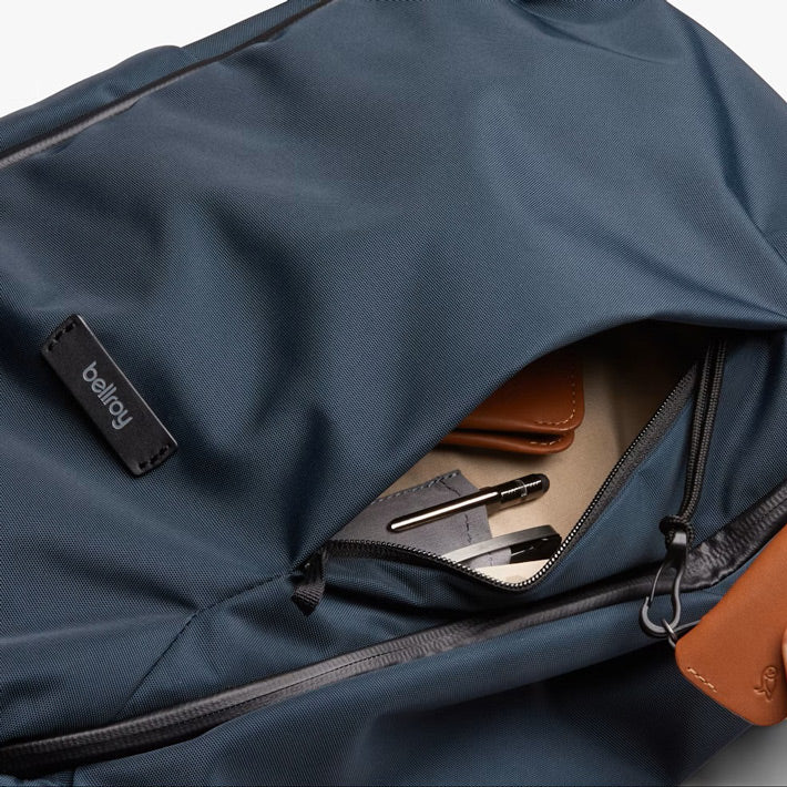 Transit Workpack Second Edition 20L - Nightsky - Image 3