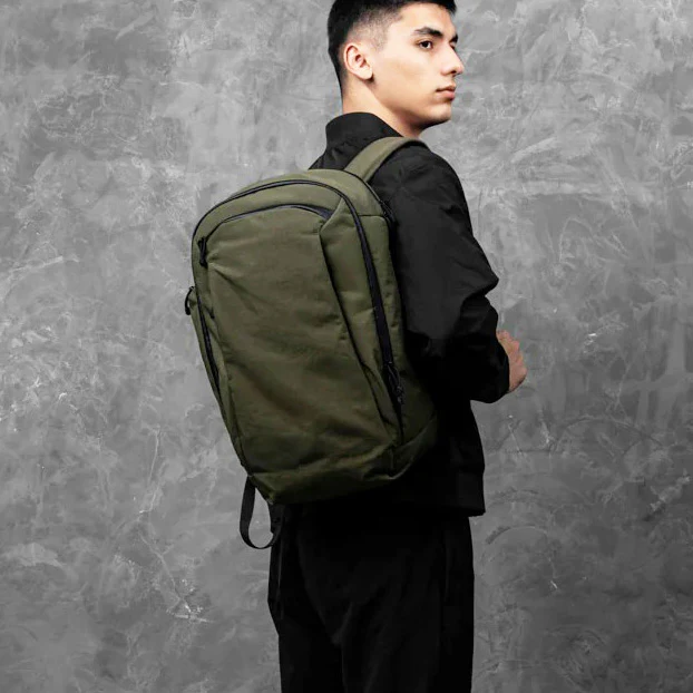 Traverse Backpack 30L - Axoflux Green - Image 13