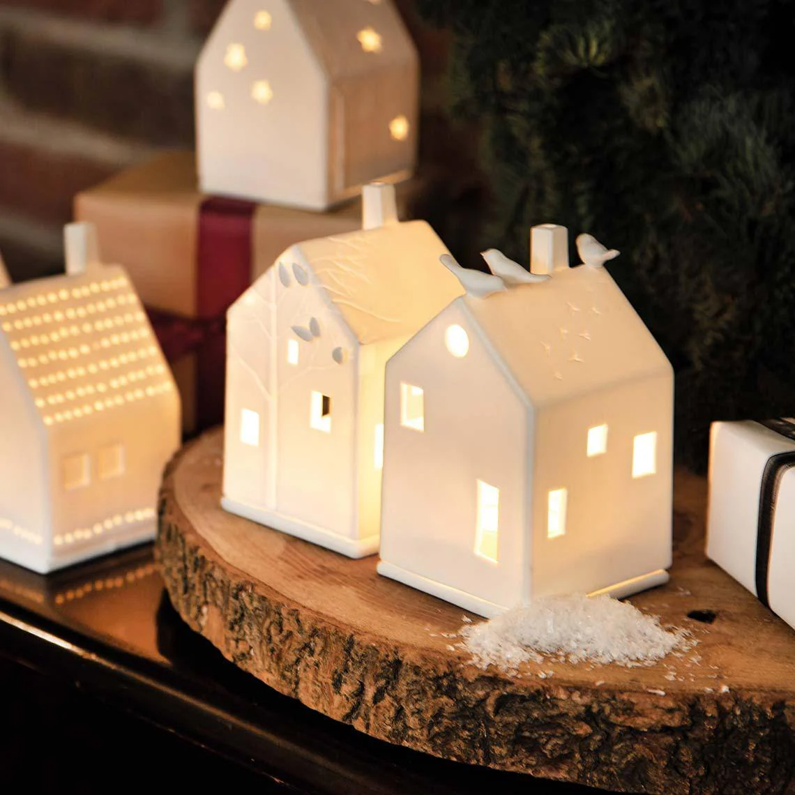 Treehouse Tealight Holder & Sculpture Small - Image 2