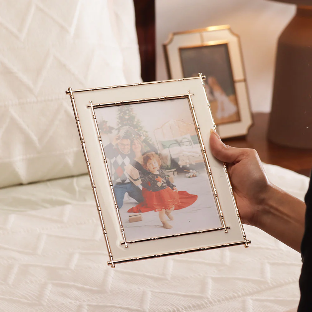 Tress Photo Frame Large - White Gold - Image 4