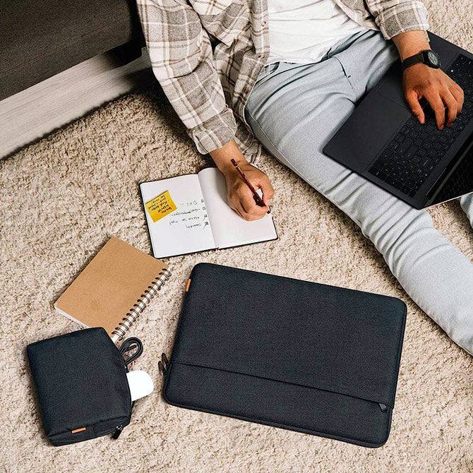 Ultrathin Laptop Sleeve with Pouch - Black 14 Inches - Image 2
