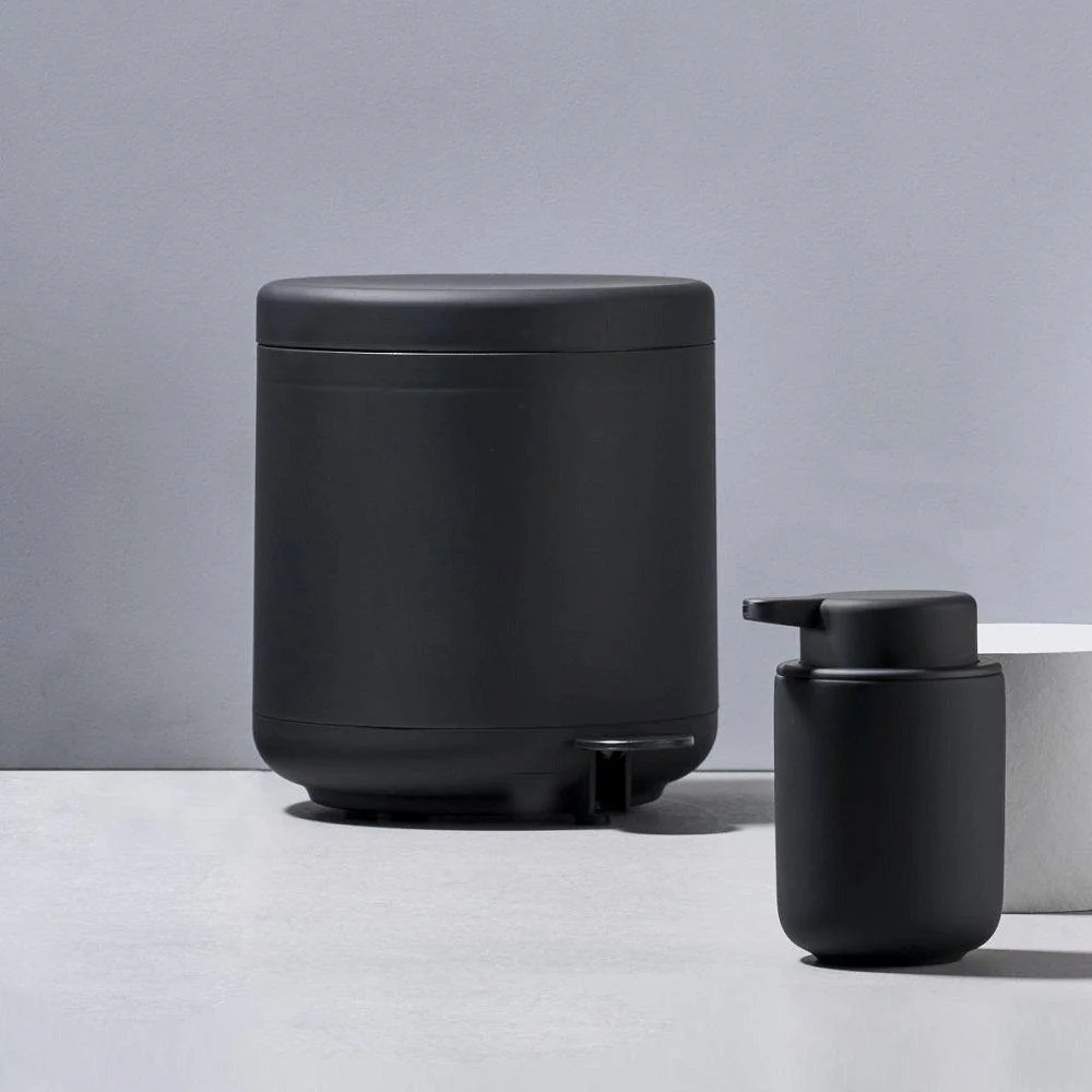 Ume Pedal Bin 4L - Black - Image 2