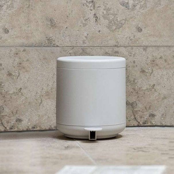 Ume Pedal Bin 4L - White - Image 6